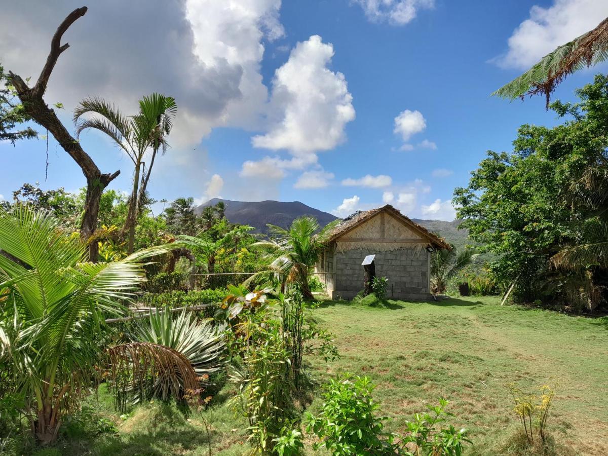 Castle Tree House And Bungalow White Sands Экстерьер фото
