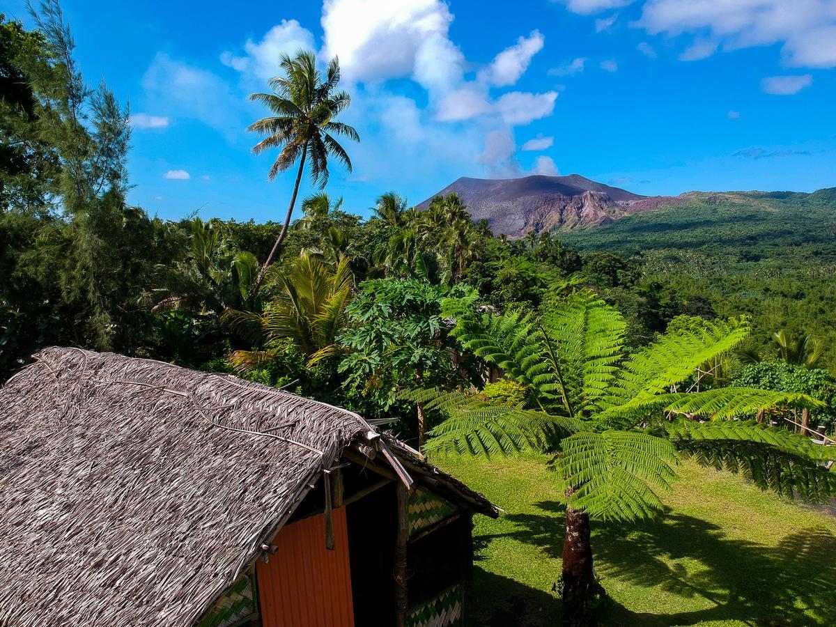 Castle Tree House And Bungalow White Sands Экстерьер фото